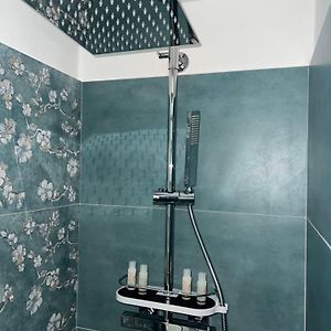 Private Bathroom King Room
